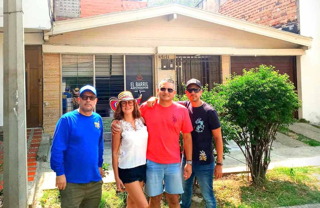 House where Pablo Escobar died. Medellin Close-up Tours 